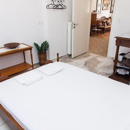 Beautiful Apartment In Pagkrati -Gtd95601 Athen Exterior foto
